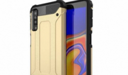 Samsung SM-A750F Galaxy A7 (2018), Ott! Max Defender műanyag védőtok, Szilikon belső, Arany