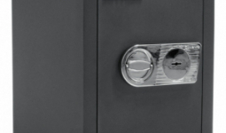 Toscana50 páncélszekrény kulcsos zárral 420x350x380mm